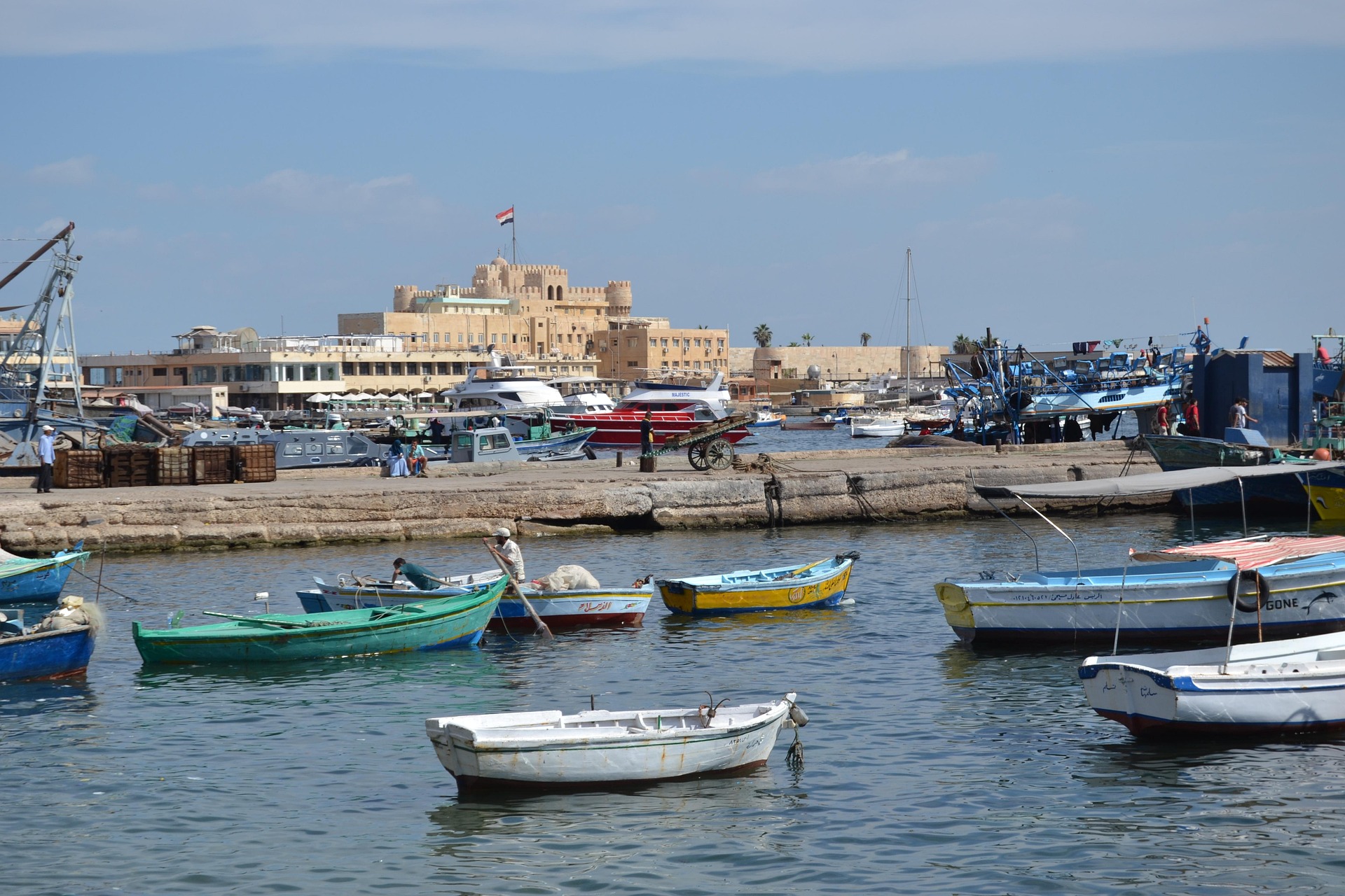 2-Day Desert Adventure: Alexandria & Coastal Escape