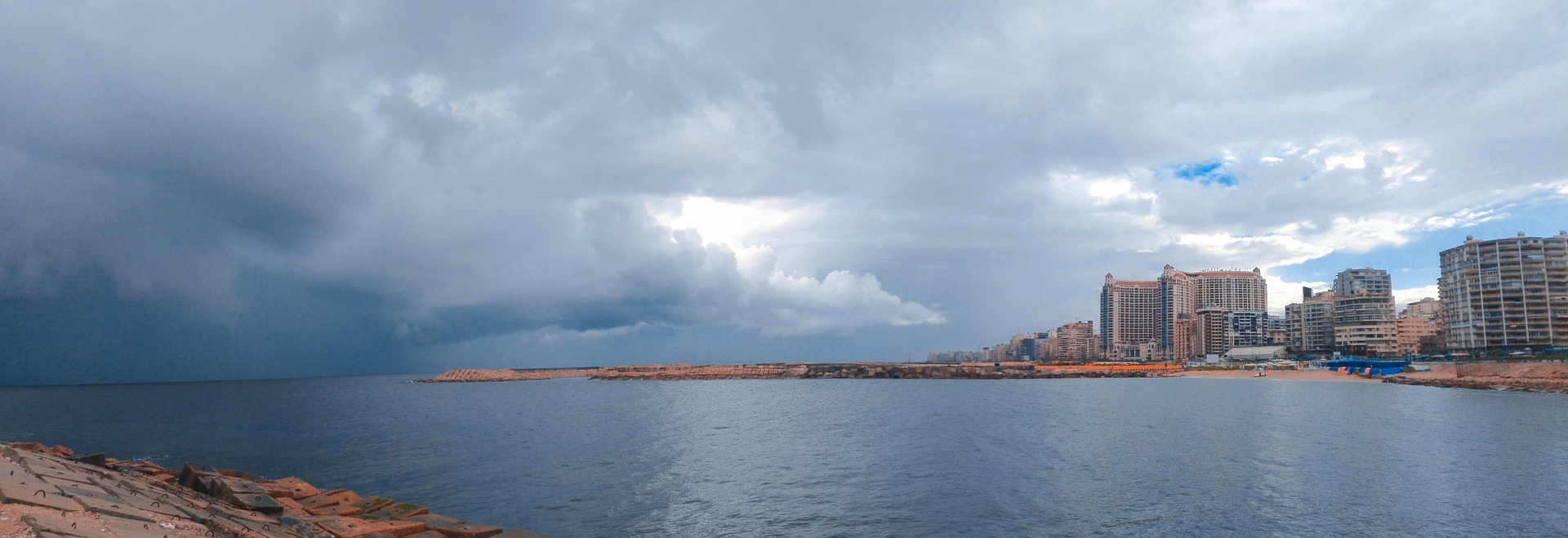 2-Day Desert Adventure: Alexandria & Coastal Escape